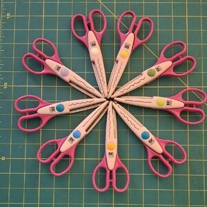 EK Tools Pink Decorative Edge Scissors - Set of 11